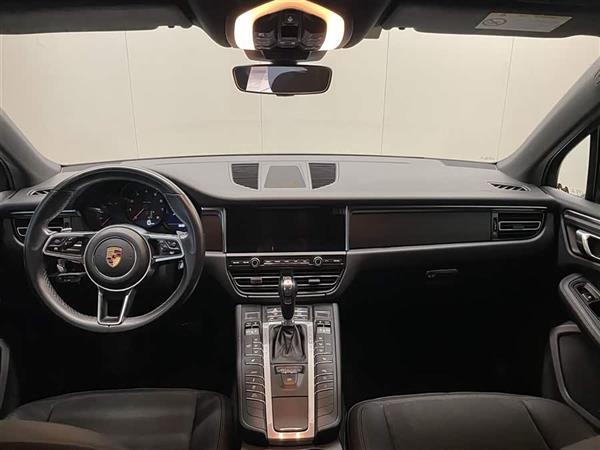 Macan 2018款 Macan 2.0T