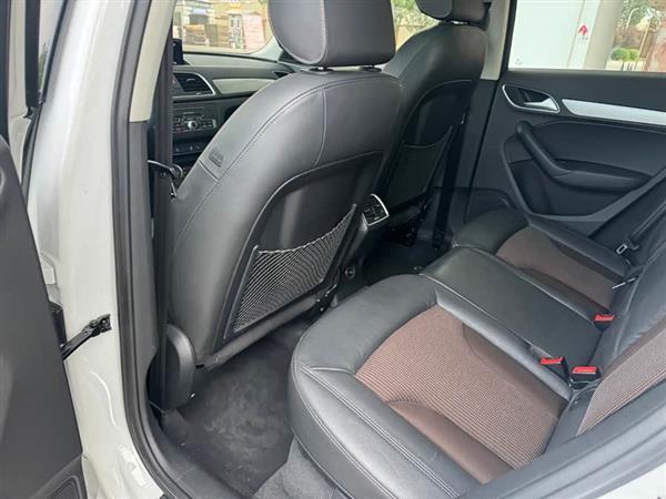 奥迪Q3 2018款 30周年年型 30 TFSI 时尚型