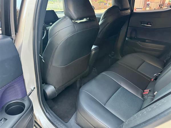 丰田C-HR 2020款 2.0L 领先版