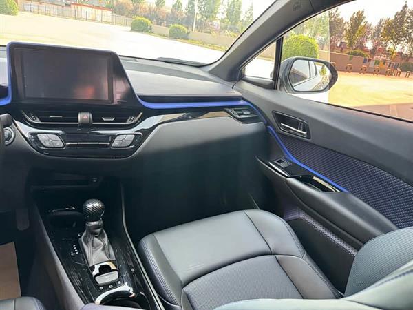 丰田C-HR 2020款 2.0L 领先版