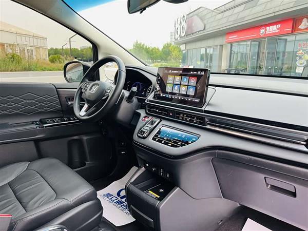 艾力绅 2022款 2.0L e:HEV 豪华版