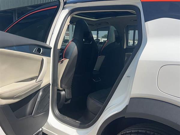 领克06 2020款 1.5T 耀Halo