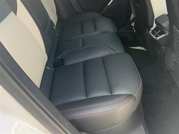 领克06 2020款 1.5T 耀Halo