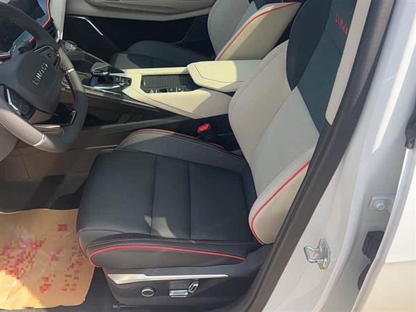 领克06 2020款 1.5T 耀Halo