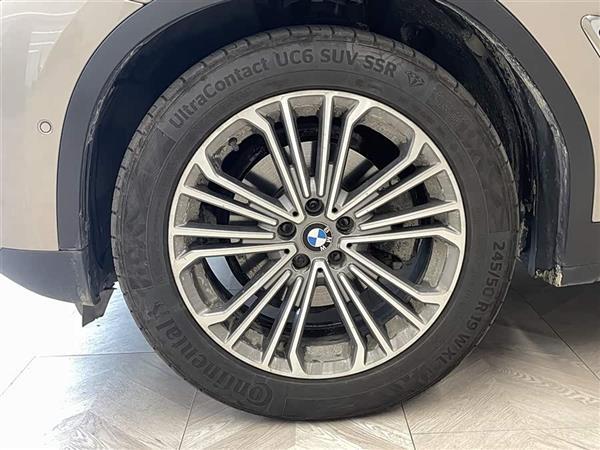 宝马X3 2018款 xDrive28i 豪华套装 国VI