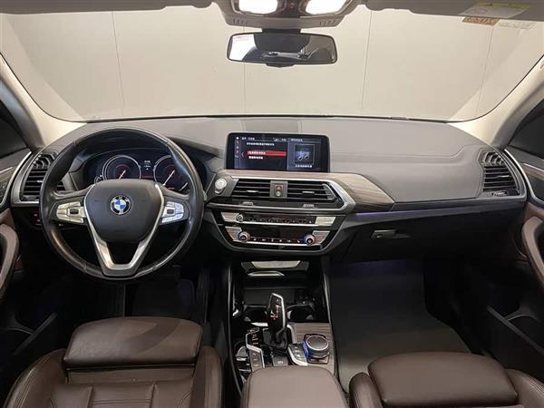 宝马X3 2018款 xDrive28i 豪华套装 国VI