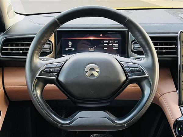 蔚来ES8 2018款 创始版