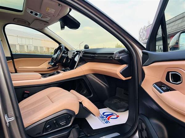 蔚来ES8 2018款 创始版