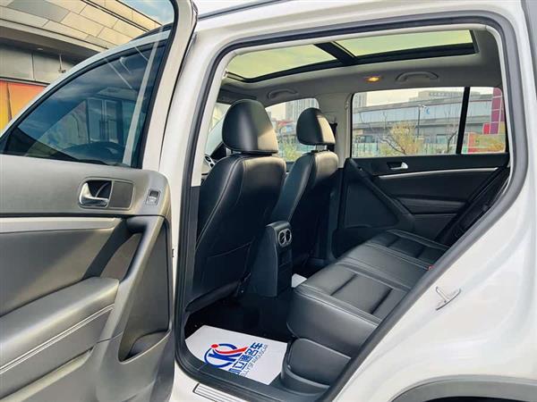 途观 2017款 300TSI 自动两驱丝绸之路舒适版