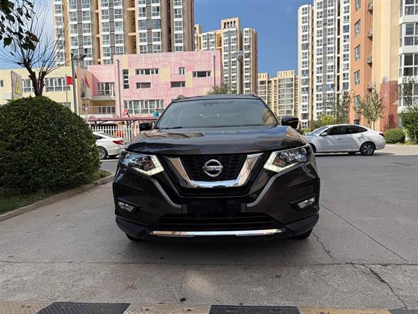 奇骏 2020款 2.0L XL ITS CVT 2WD智联舒适版