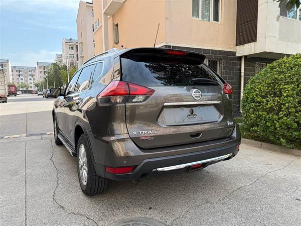 奇骏 2020款 2.0L XL ITS CVT 2WD智联舒适版