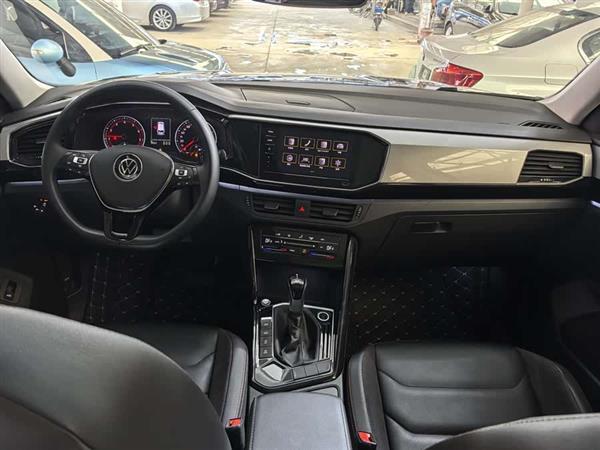 探岳 2021款 280TSI 两驱豪华智联版