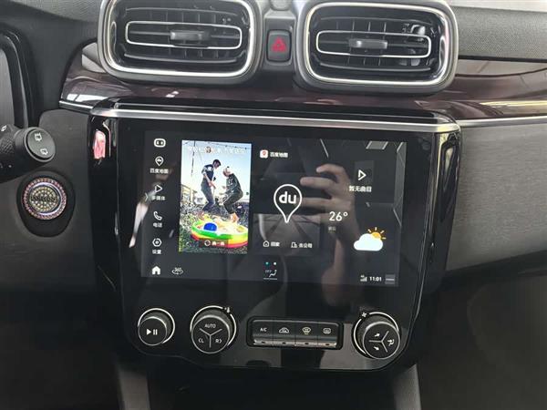 领克02 2021款 1.5TD DCT两驱劲Plus