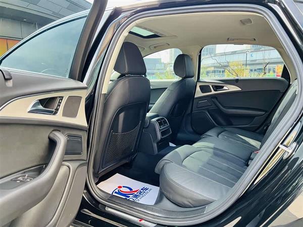 奥迪A6L 2018款 TFSI 典藏版