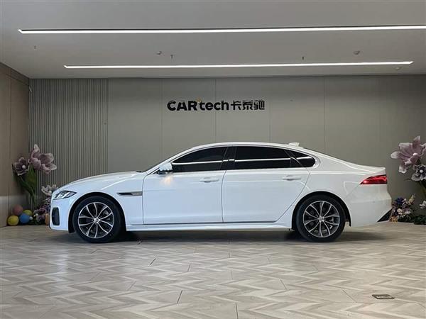 捷豹XFL 2021款 XFL 2.0T P250 两驱精英运动版
