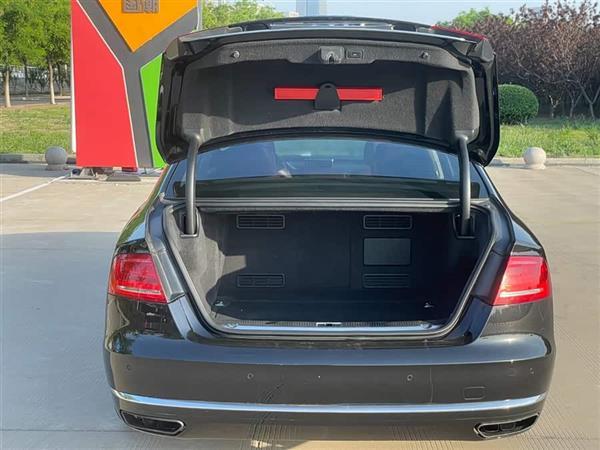 奥迪A8 2013款 A8L 45 TFSI quattro舒适型