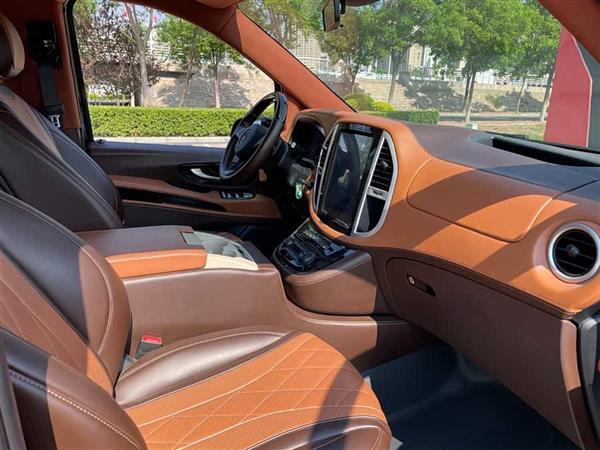 威霆 2018款 2.0T 商务版 国VI