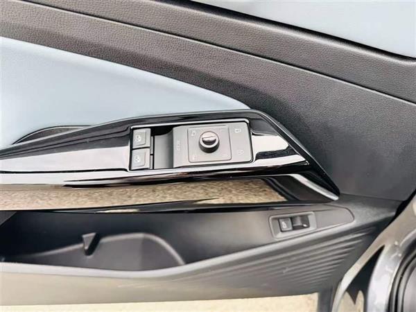 ID.4 X 2024款 纯净智享版