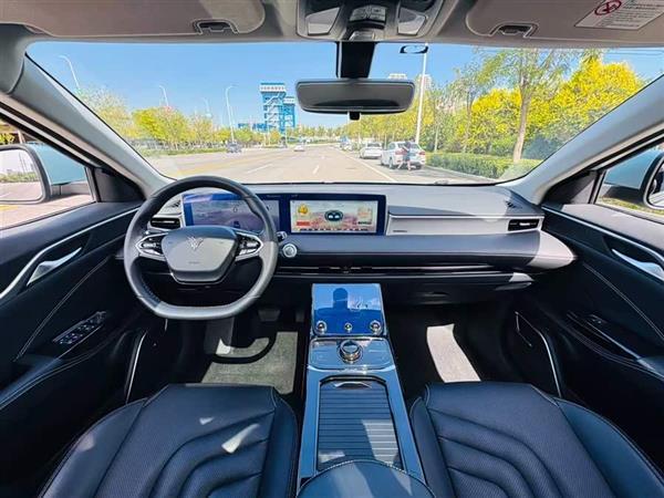 哪吒U 2022款 智400 磷酸铁锂