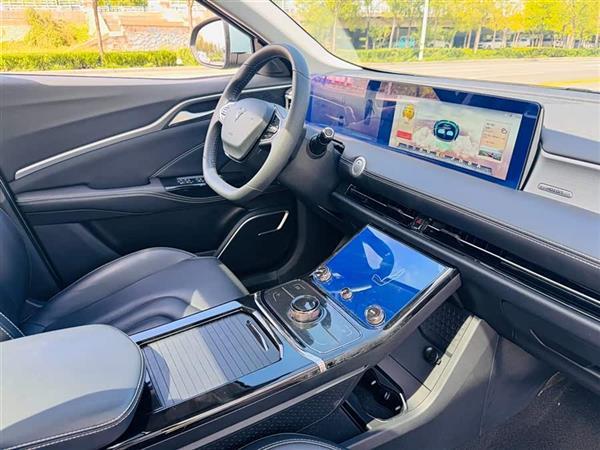 哪吒U 2022款 智400 磷酸铁锂