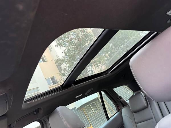 撼路者 2016款 2.0T 汽油自动四驱旗舰版