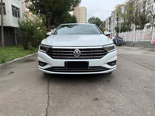 速腾 2022款 200TSI DSG超越版