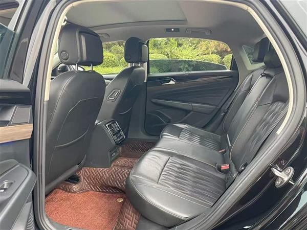 帕萨特新能源 2020款 430PHEV 混动豪华版 国VI