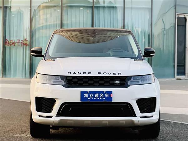 揽胜运动 2022款 3.0 L6 耀黑版