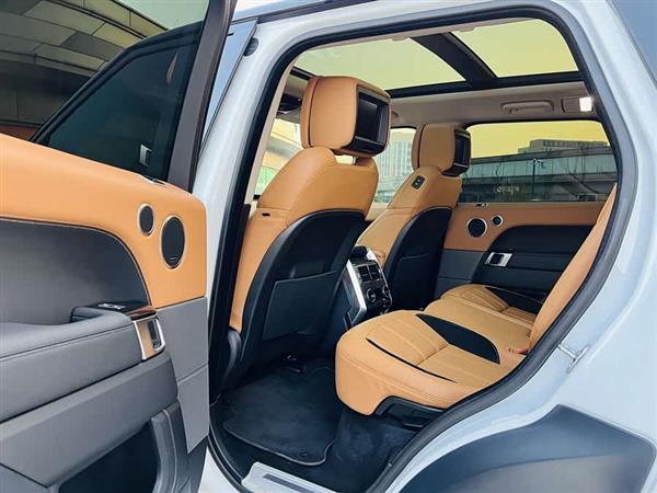 揽胜运动 2022款 3.0 L6 耀黑版