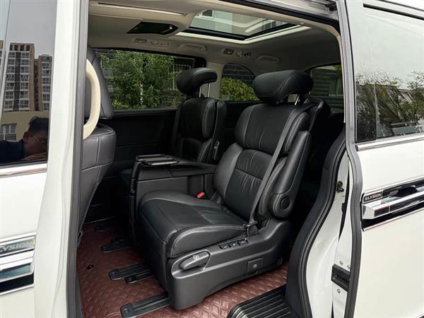 艾力绅 2016款 2.4L 至尊版