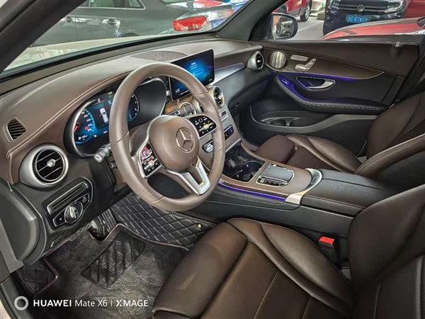 奔驰GLC 2022款 改款 GLC 300 L 4MATIC 豪华型