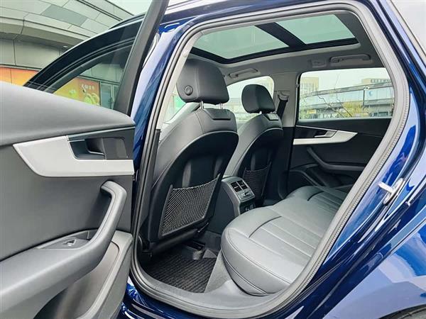 奥迪A4(进口) 2022款 Avant 40 TFSI 时尚动感型