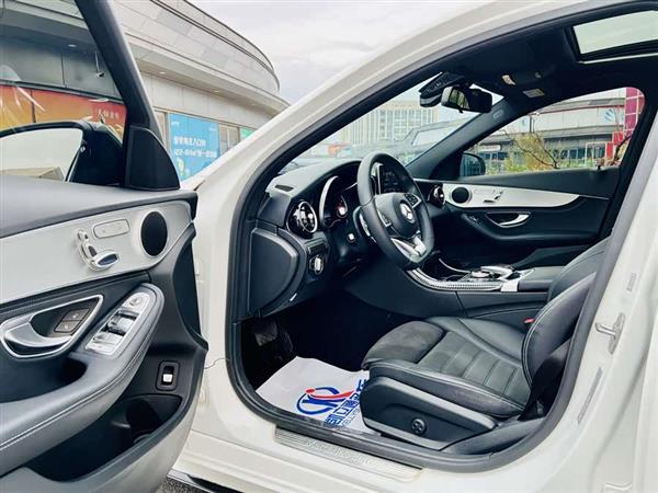 奔驰C级 2017款 C 200 运动版