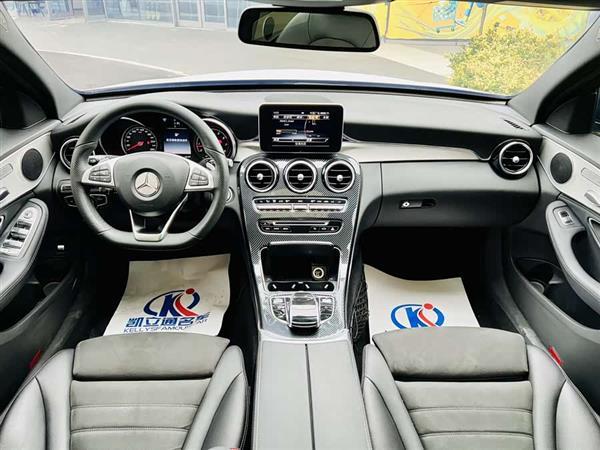 奔驰C级 2017款 C 200 运动版