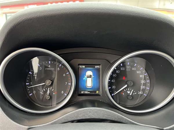 哈弗H6 Coupe 2016款 蓝标 1.5T 自动两驱都市型