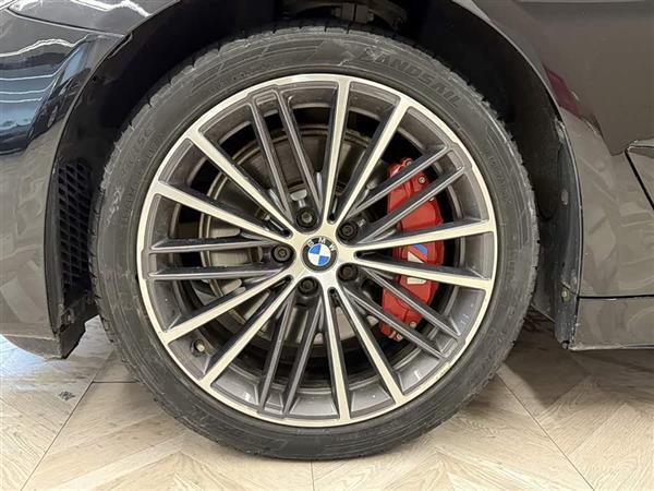 宝马5系 2018款 改款 530Li 领先型 豪华套装