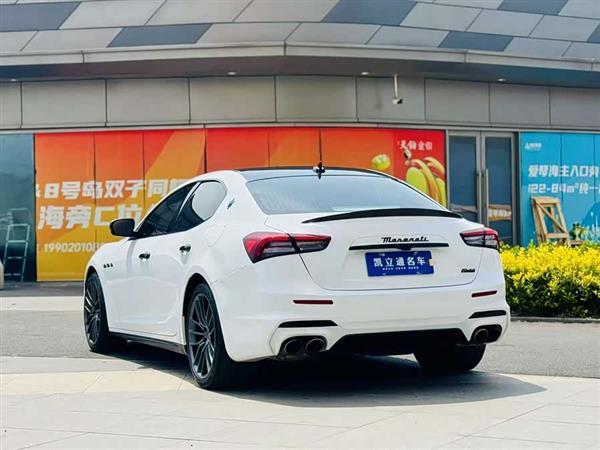 Ghibli 2017款 3.0T 标准版