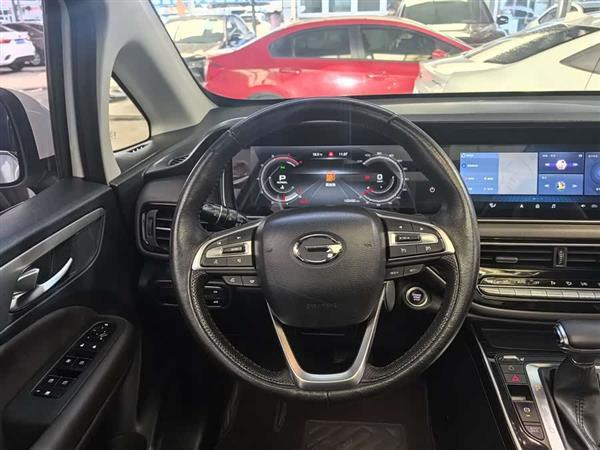 传祺M6 2019款 270T 自动尊贵版（六座）国V