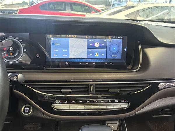 传祺M6 2019款 270T 自动尊贵版（六座）国V