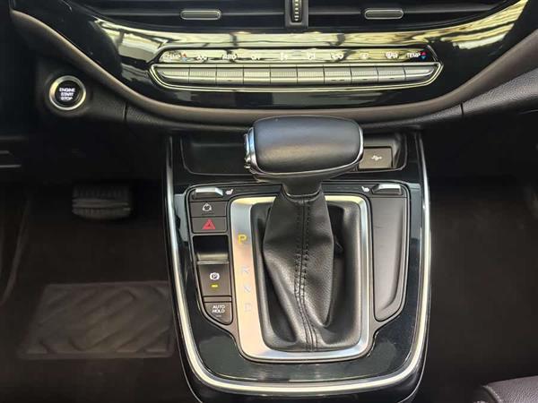 传祺M6 2019款 270T 自动尊贵版（六座）国V