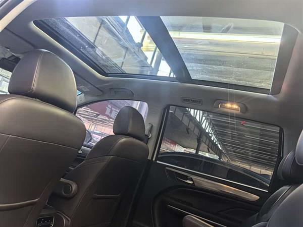 传祺M6 2019款 270T 自动尊贵版（六座）国V