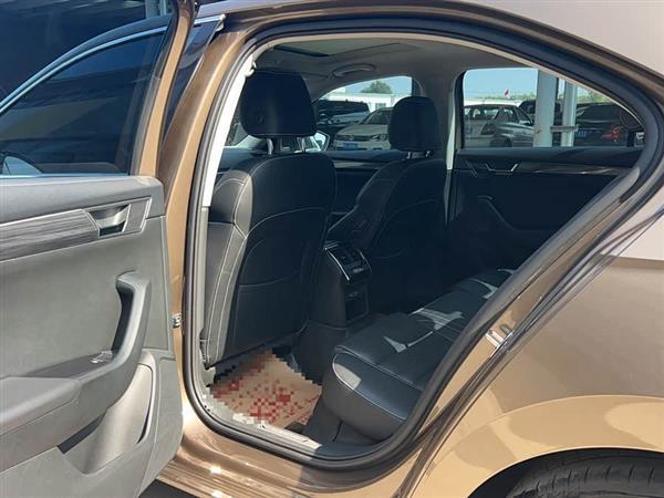 速派 2018款 TSI330 DSG豪华版 国V