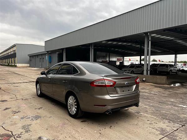 蒙迪欧-致胜 2011款 2.0L GTDi200时尚型