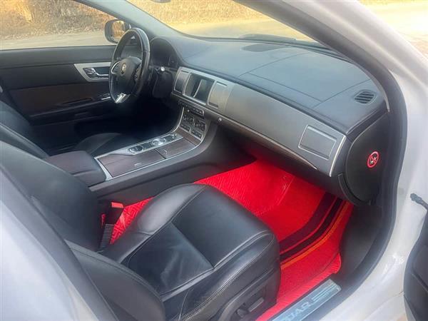 捷豹XF 2015款 XF 2.0T 风华版