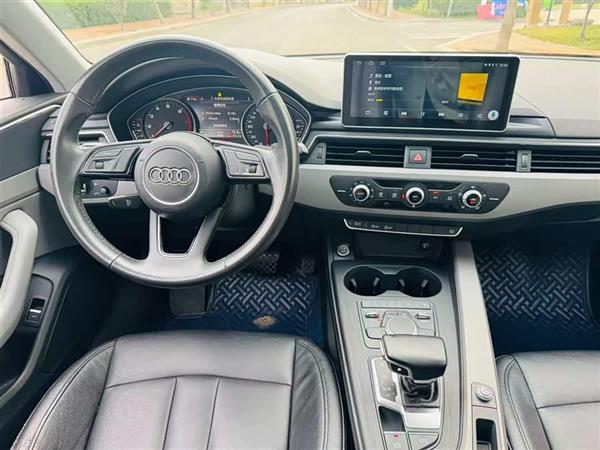 奥迪A4L 2017款 40 TFSI 进取型