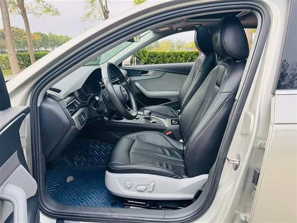 奥迪A4L 2017款 40 TFSI 进取型