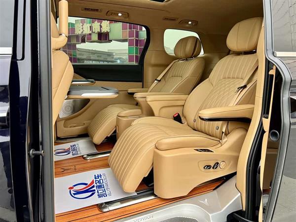 岚图梦想家 2024款 PHEV 超长续航旗舰版