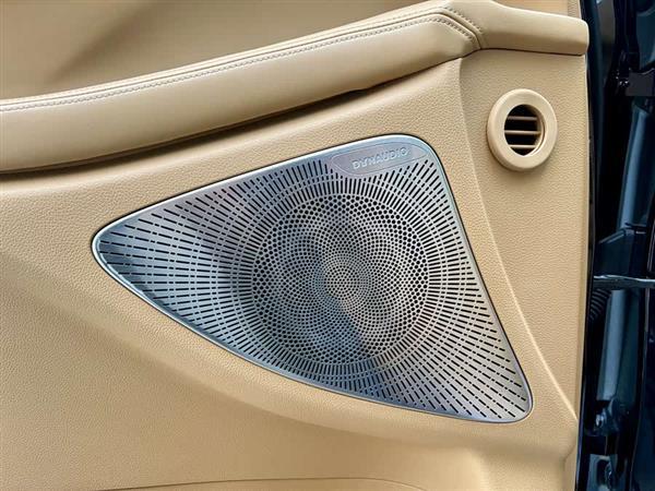 岚图梦想家 2024款 PHEV 超长续航旗舰版