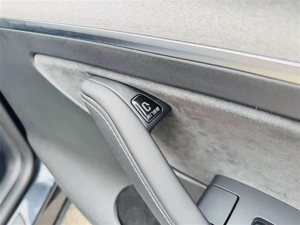 Model Y 2024款 后轮驱动版