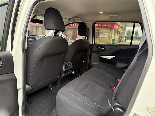 途达 2020款 2.5L XE 手动两驱精英版